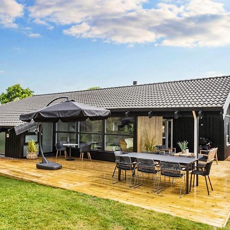 8 Person Holiday Home In Bindslev Extérieur photo